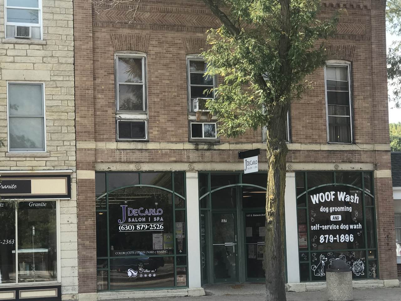 137 Batavia Avenue - Photo 1