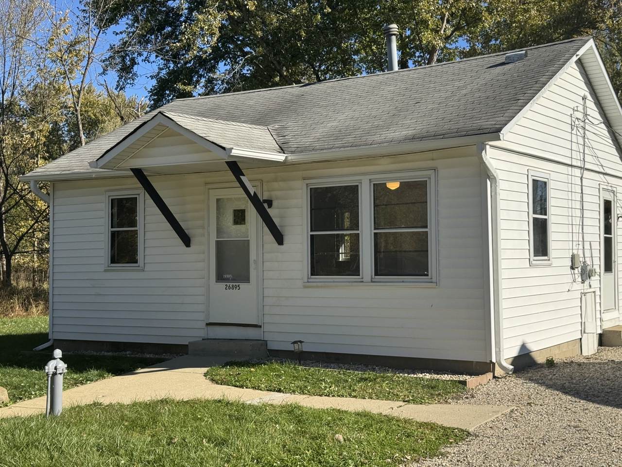 26895 Bernice Street - Photo 1