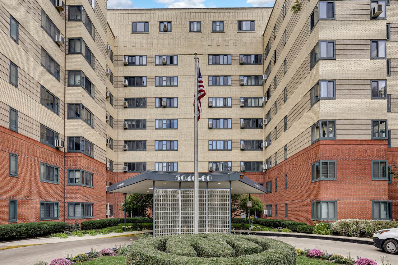 5052 Marine Drive - Photo 1