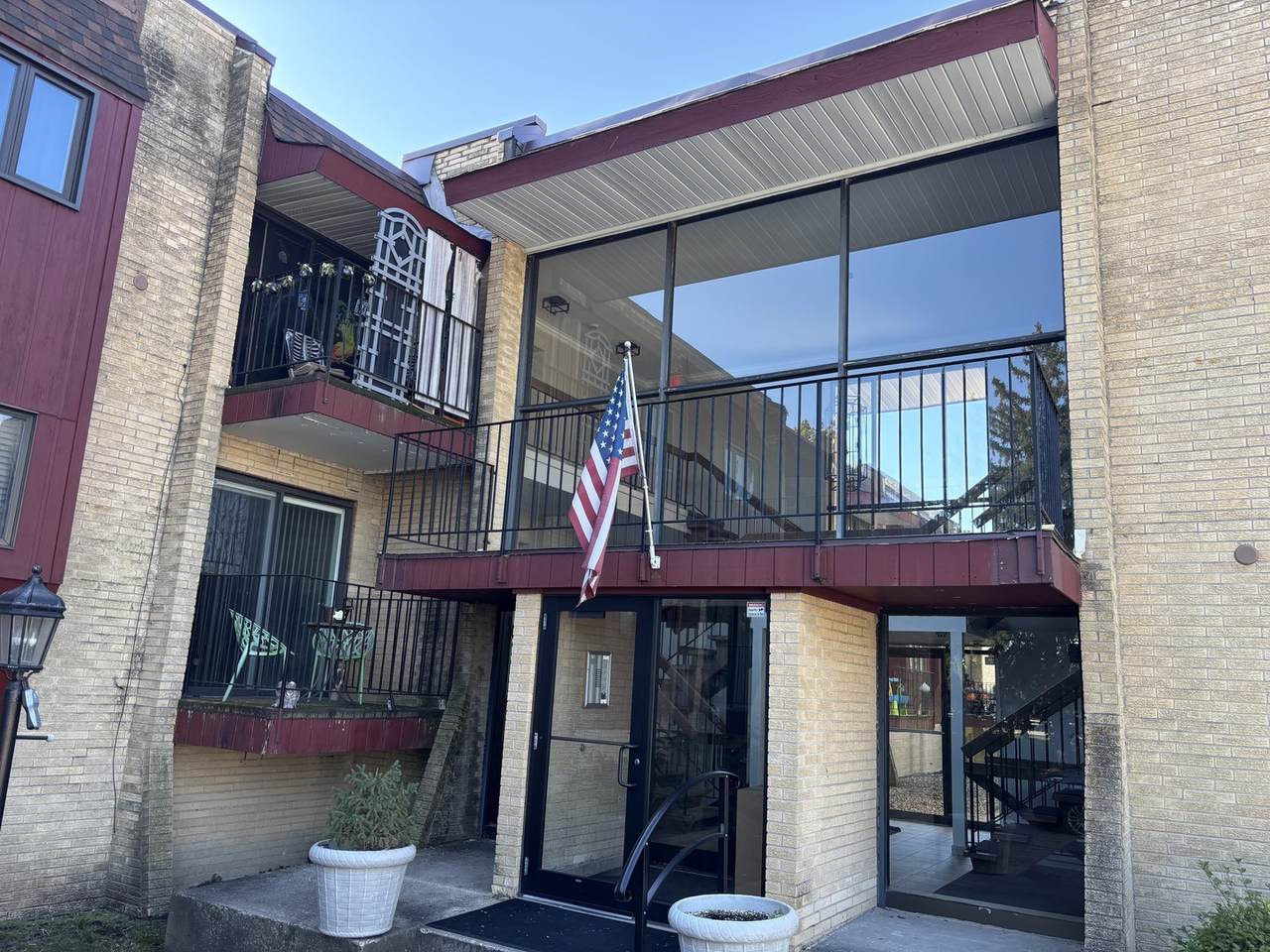 787 Wilson Avenue - Photo 1