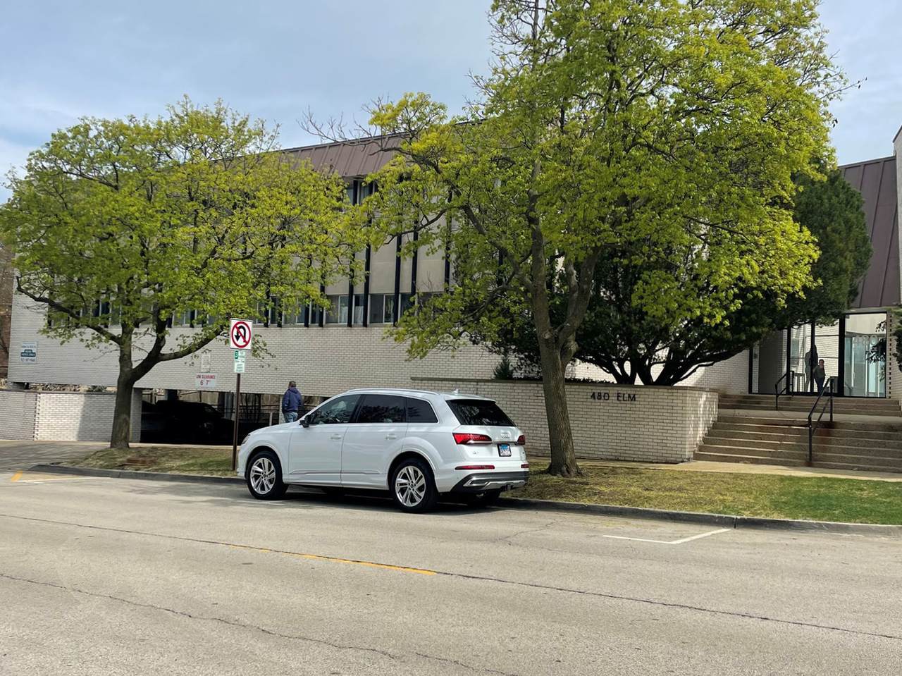 480 Elm Place - Photo 1