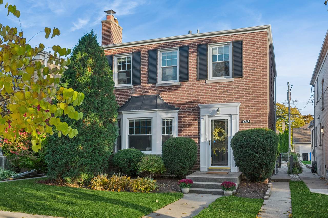 6319 Le Mai Avenue - Photo 1