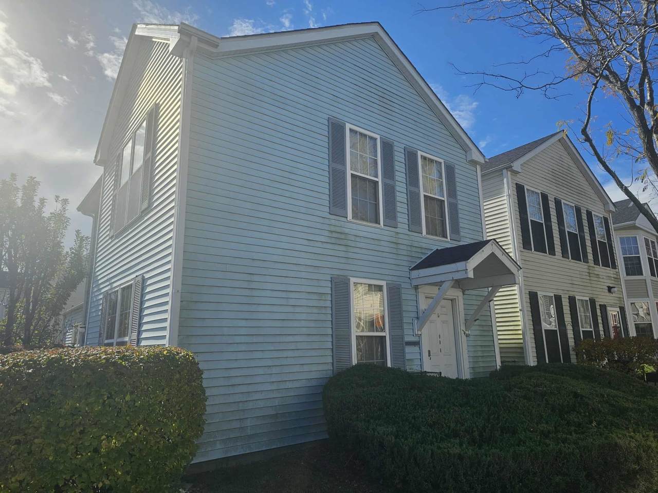 863 Symphony Drive - Photo 1