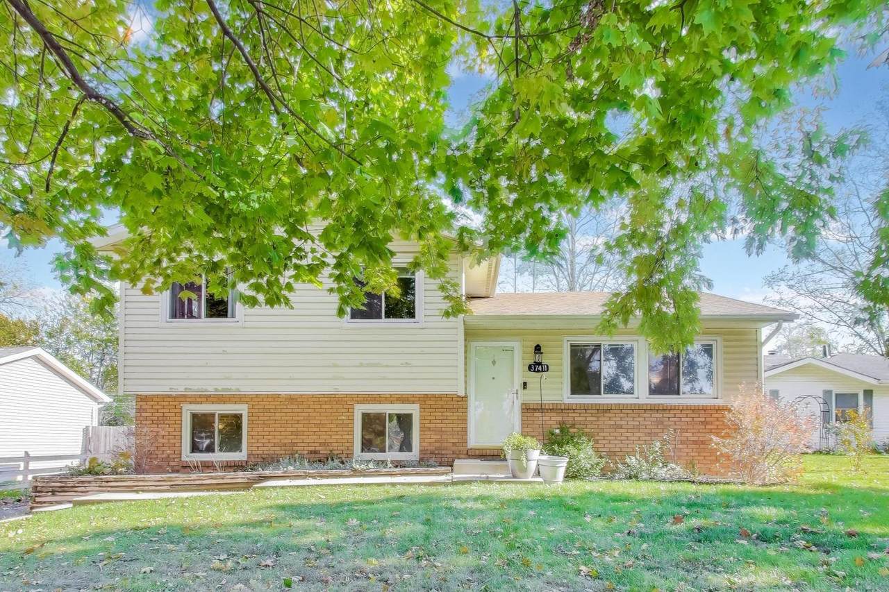 37411 Fairview Lane - Photo 1