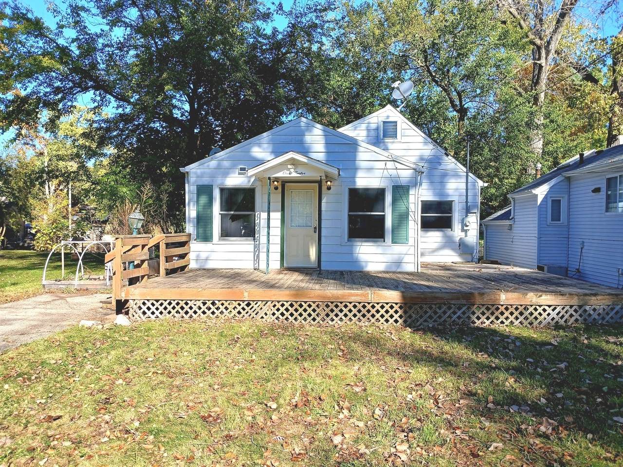 112 Hazel Court - Photo 1