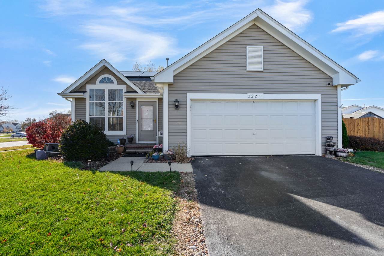 5221 Mulberry Lane - Photo 1