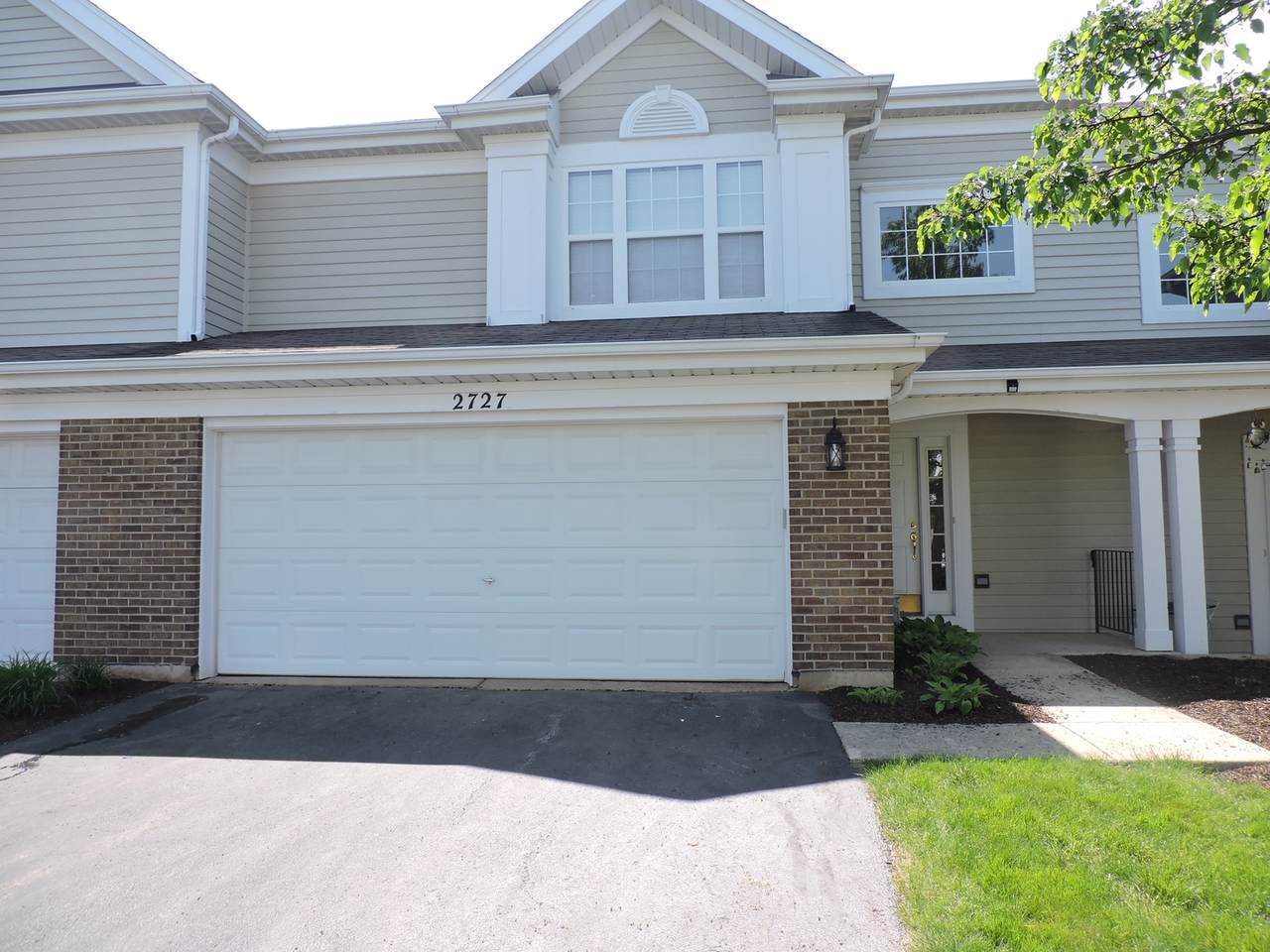 2727 Borkshire Lane - Photo 1