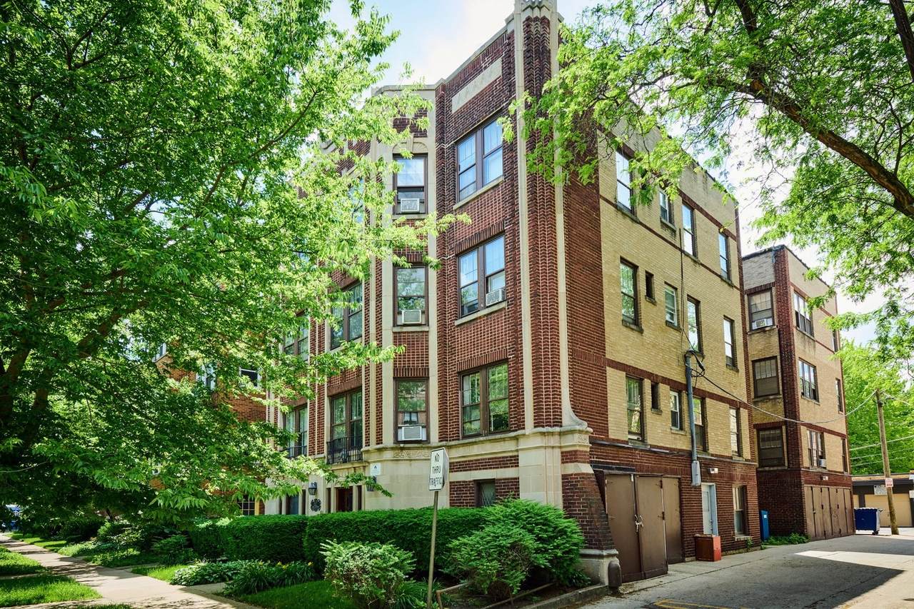 1112 Grove Street - Photo 1