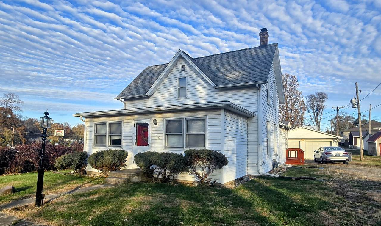 106 Eldorado Street - Photo 1