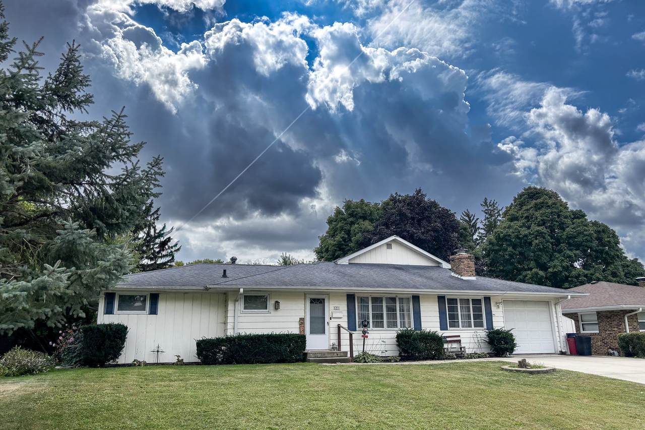 523 Barden Street - Photo 1