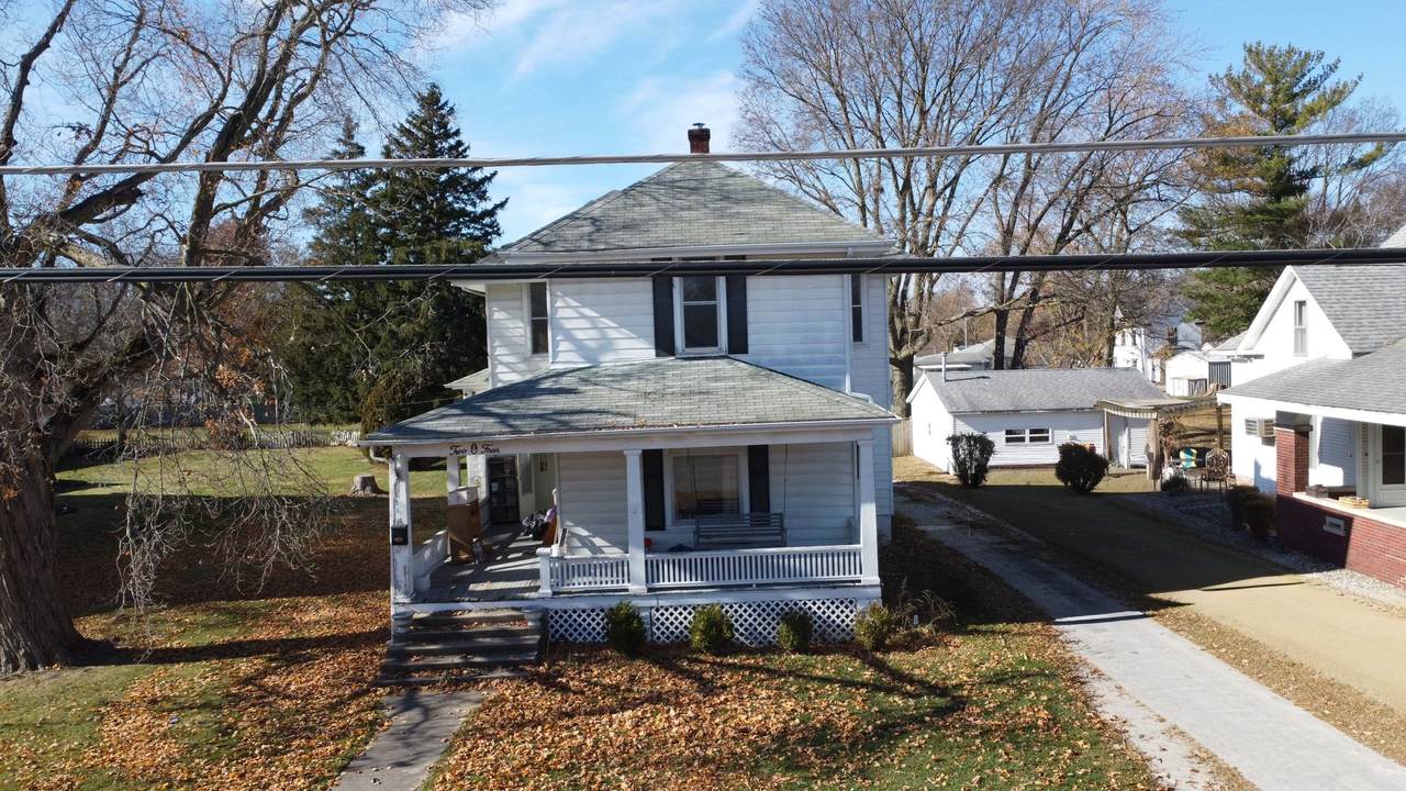 204 Chicago Street - Photo 1