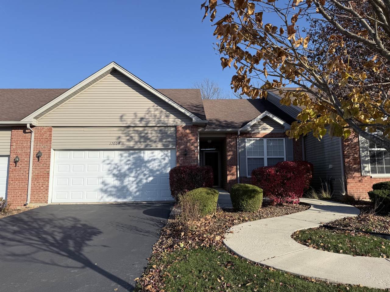17009 Mendota Drive - Photo 1