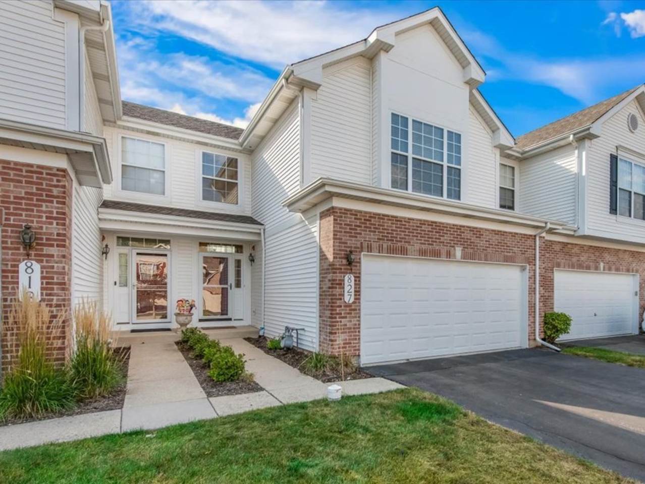 827 Riding Lane - Photo 1