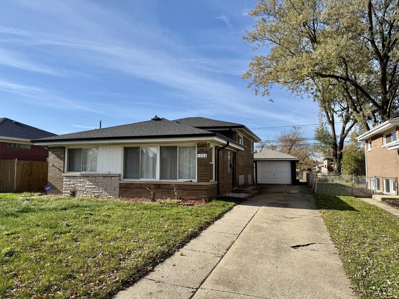 1362 Mackinaw Avenue - Photo 1