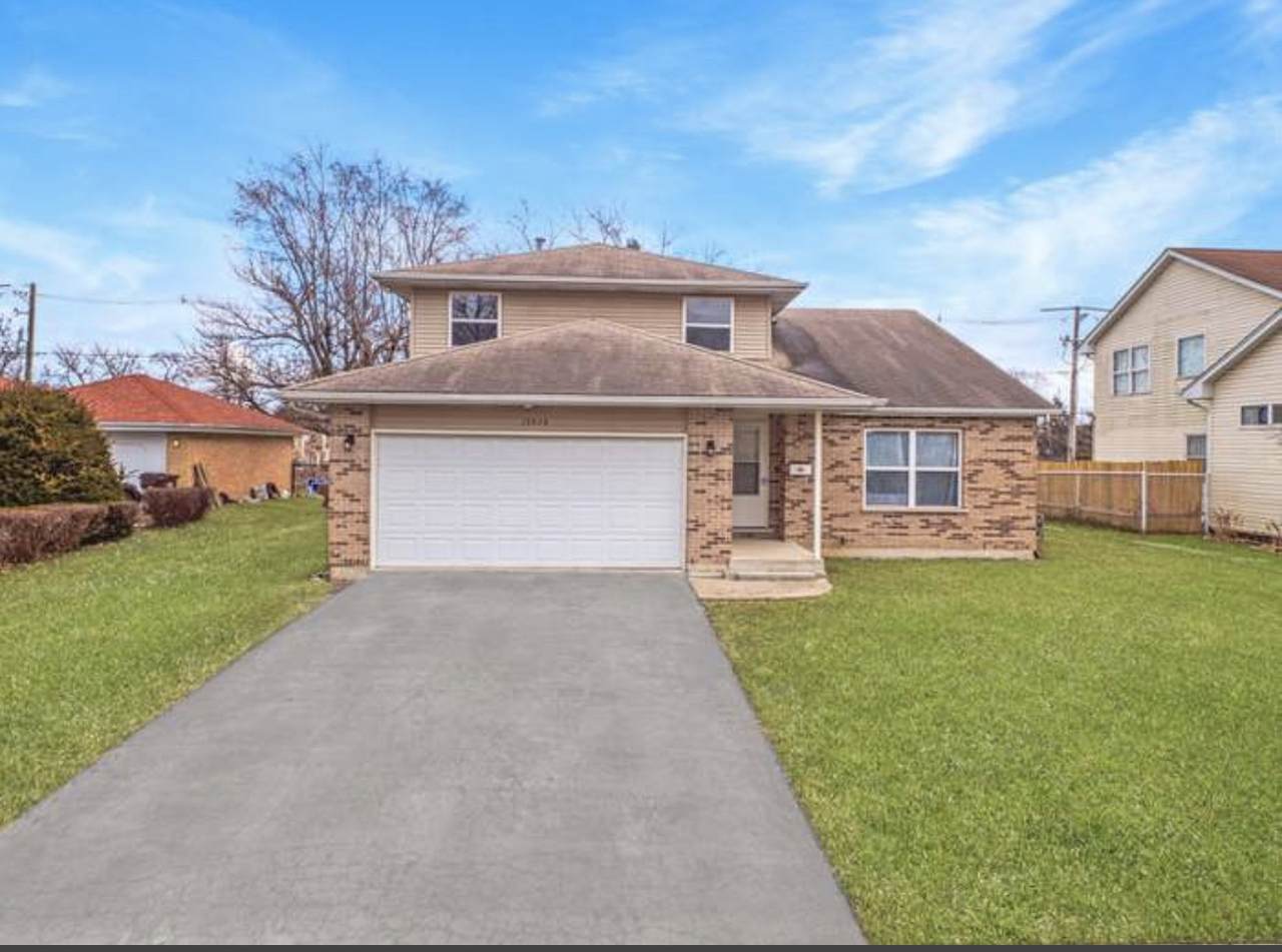 15929 Marshfield Avenue - Photo 1
