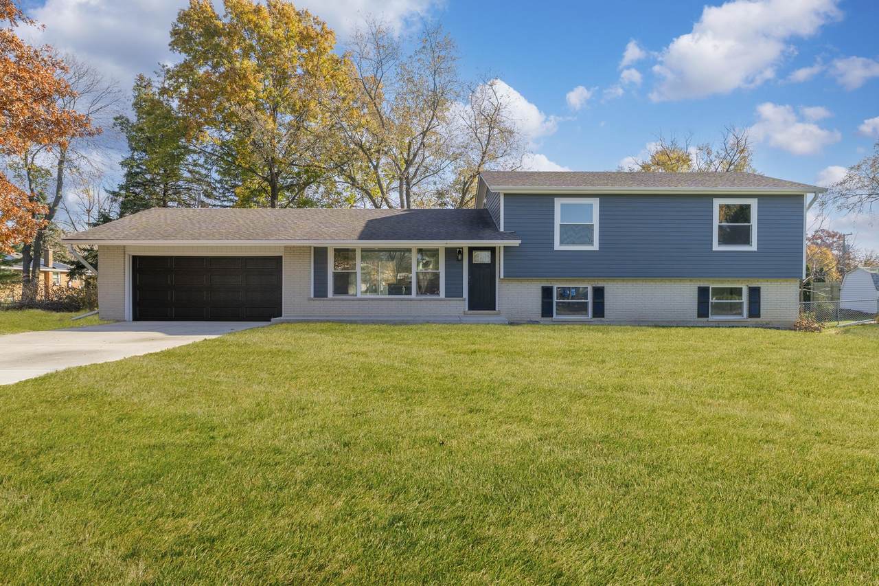 2N359 Mildred Avenue - Photo 1