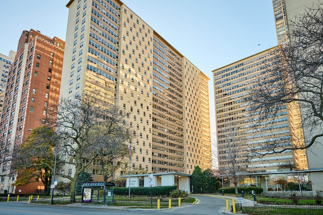 3950 Lake Shore Drive - Photo 1