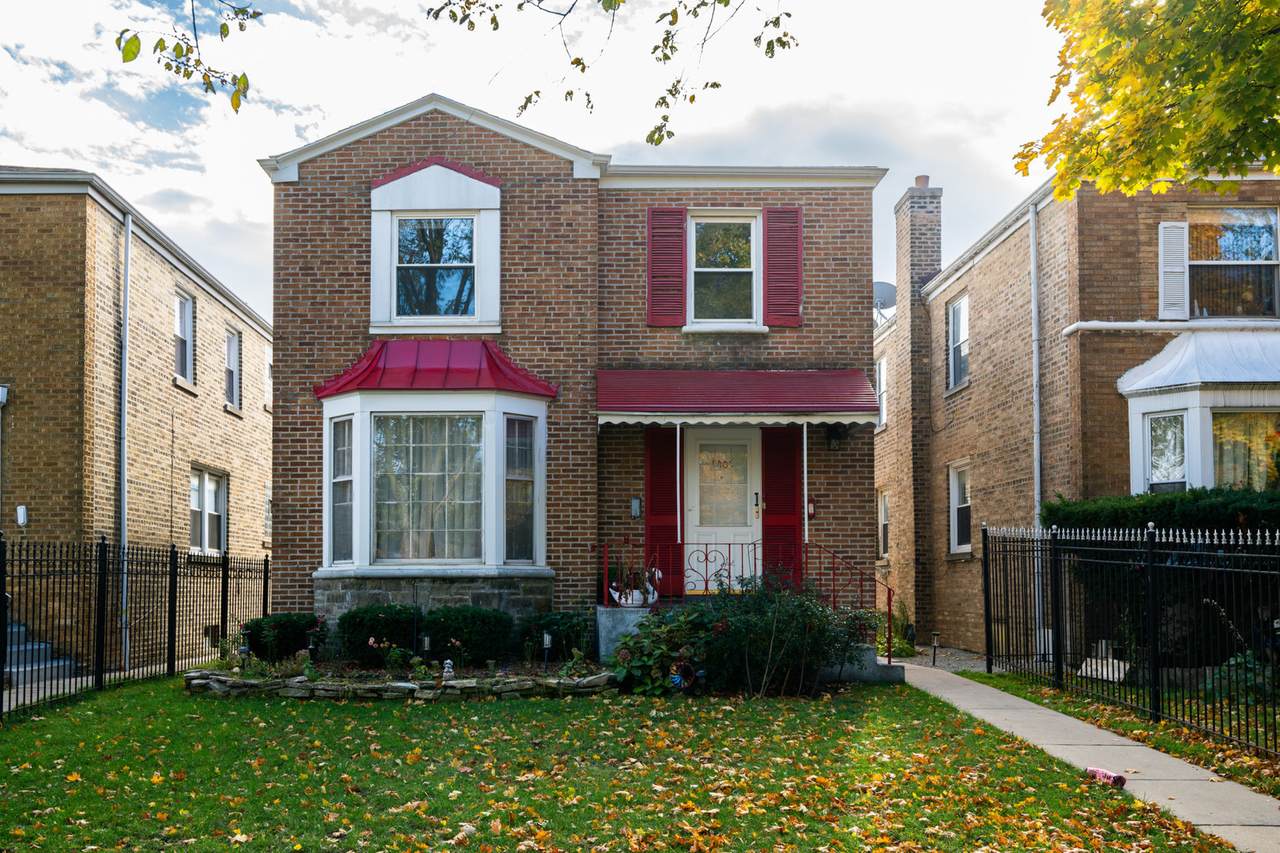 4407 Wrightwood Avenue - Photo 1