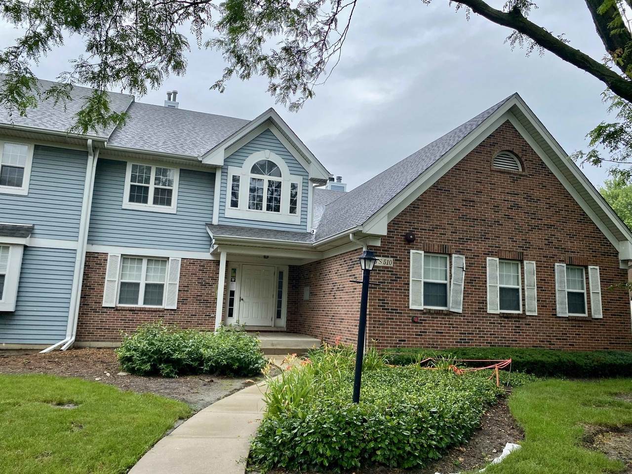 5S510 Scots Drive - Photo 1