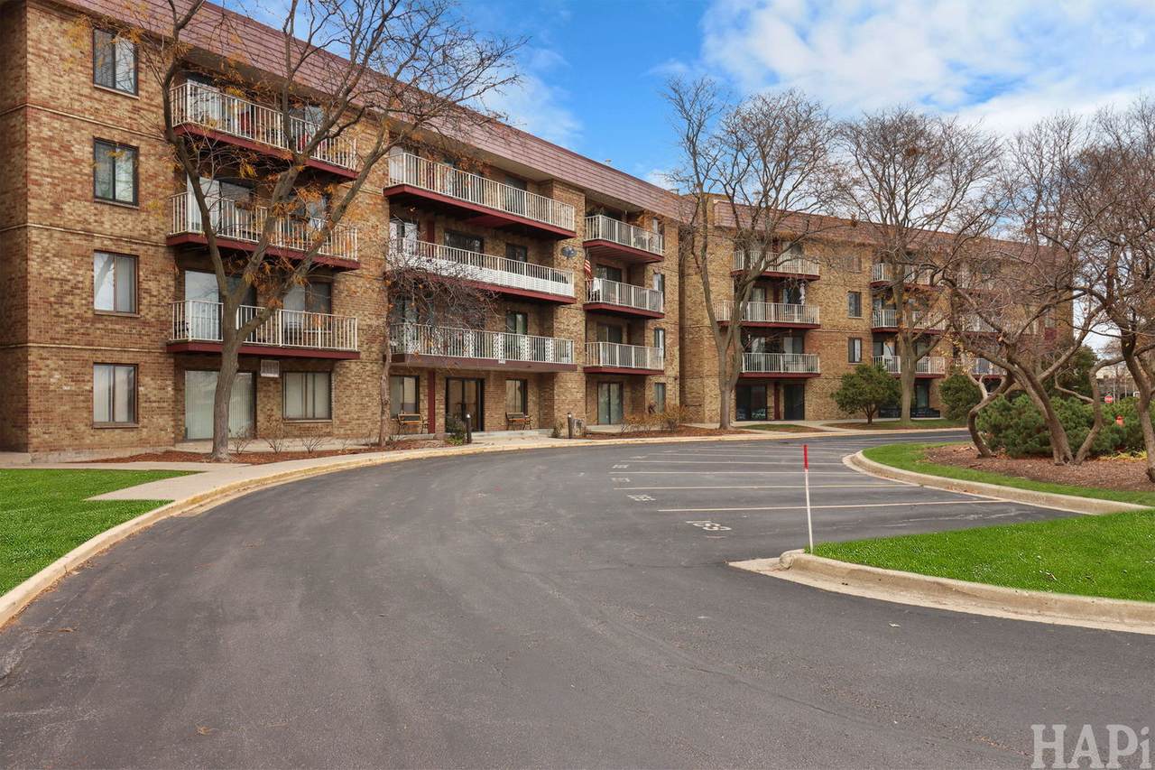 5400 Astor Lane - Photo 1