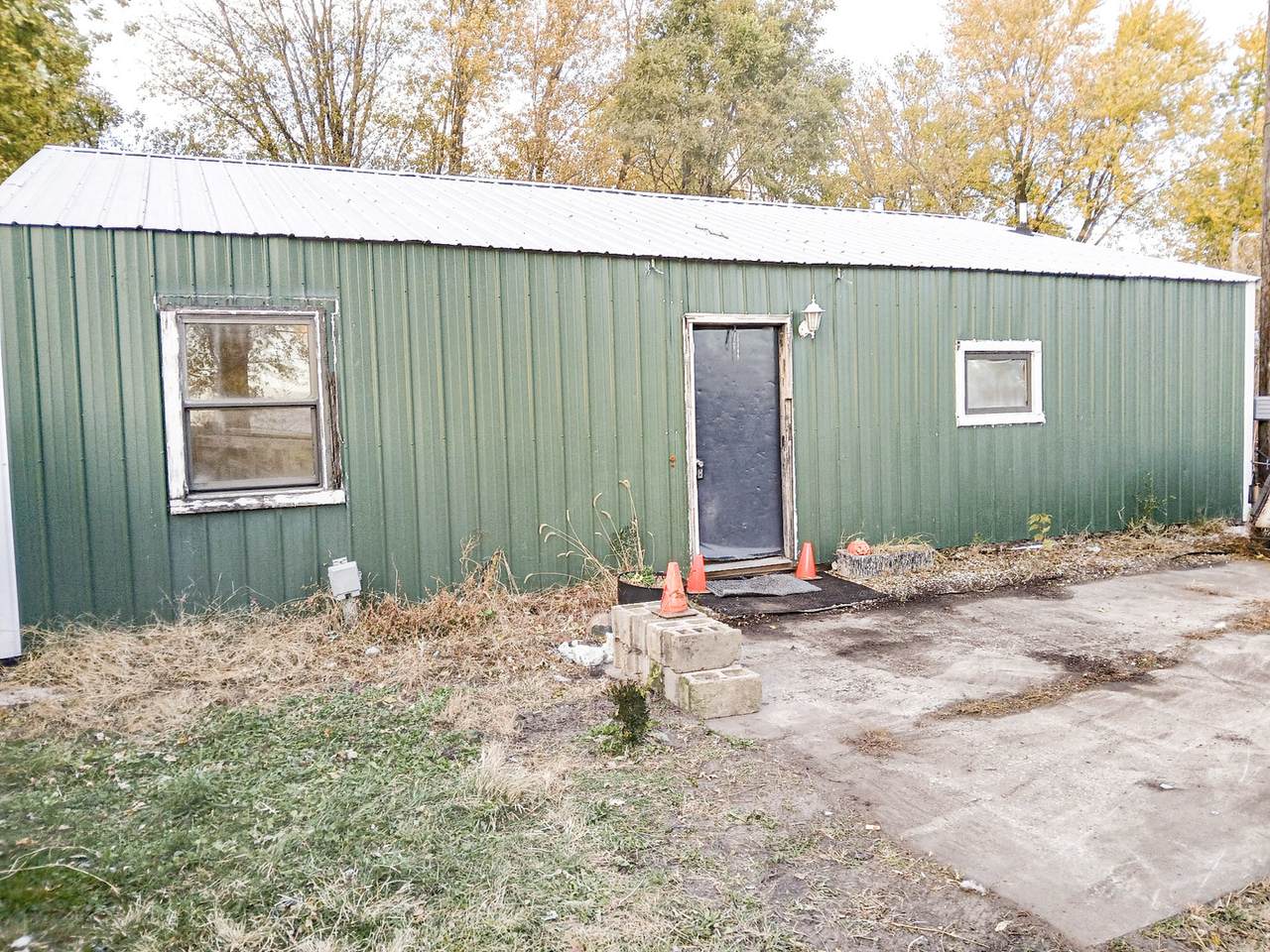 2112 2400 North Road - Photo 1