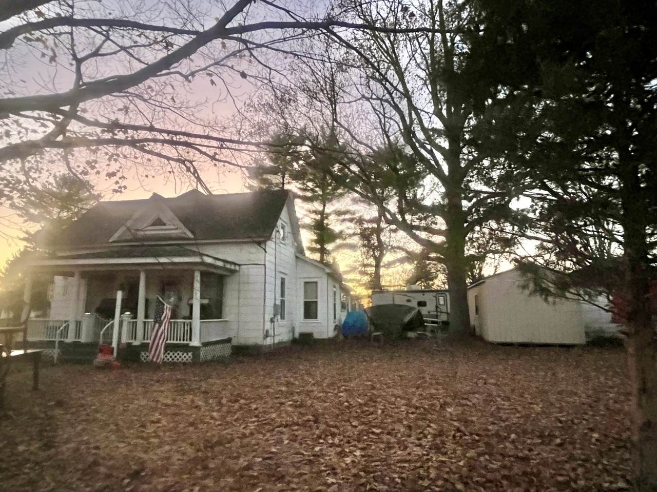 306 Howard Street - Photo 1
