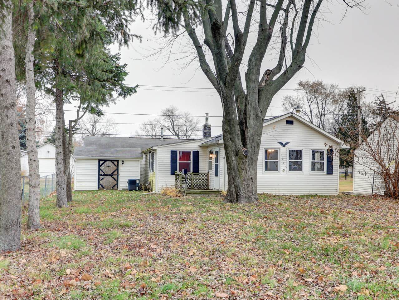 1905 14th Avenue - Photo 1