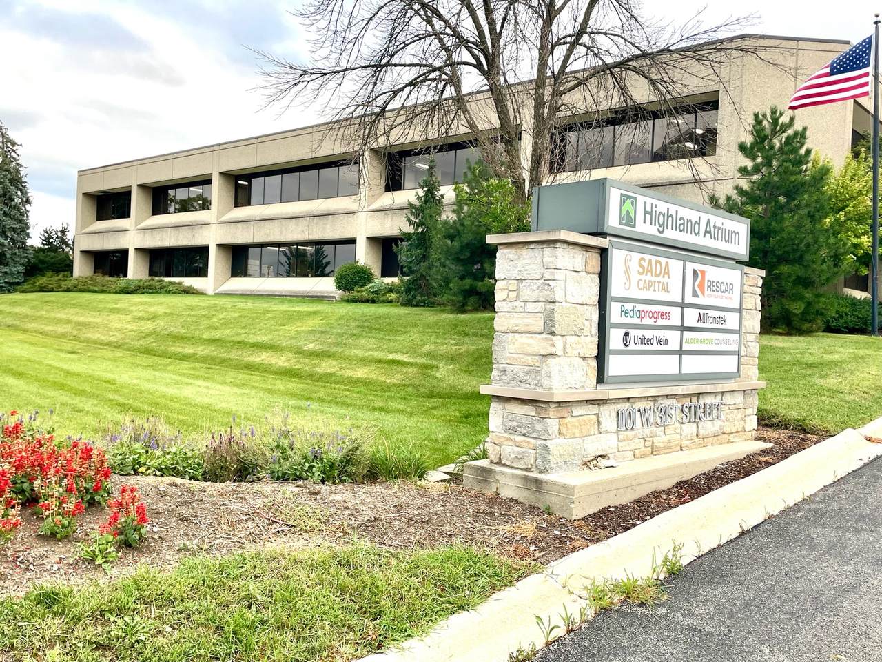 1101 31st Street - Photo 1