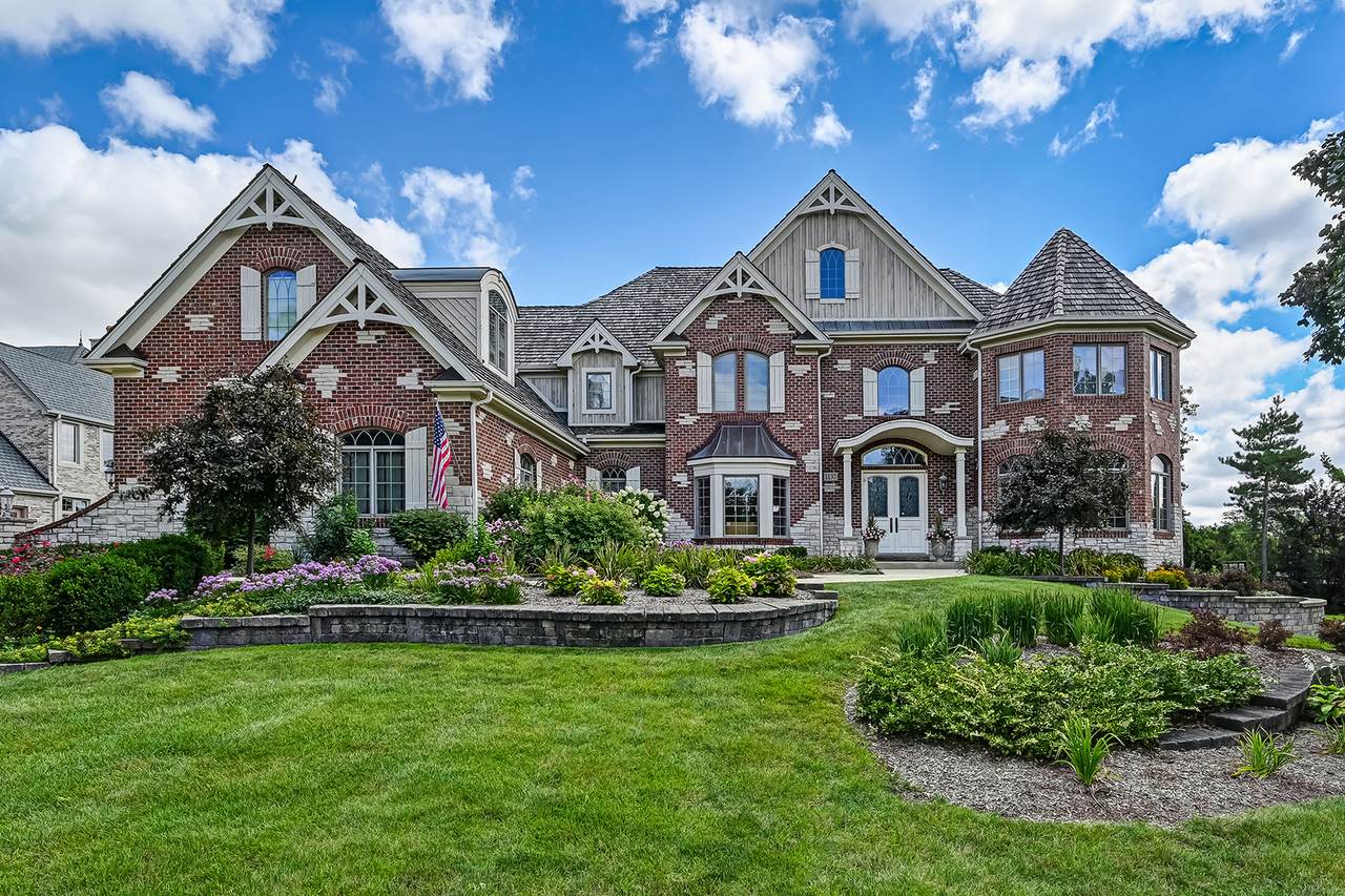 1137 Itasca Road - Photo 1