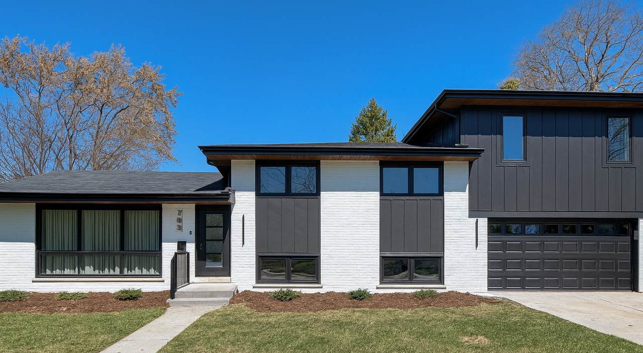 703 Gibbons Avenue - Photo 1