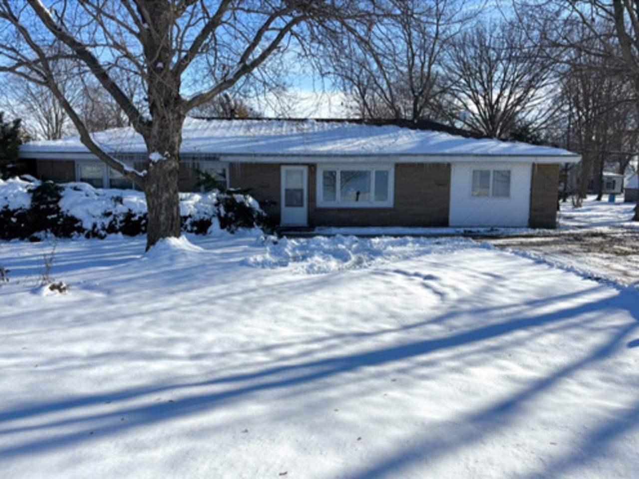 201 Carson Street - Photo 1