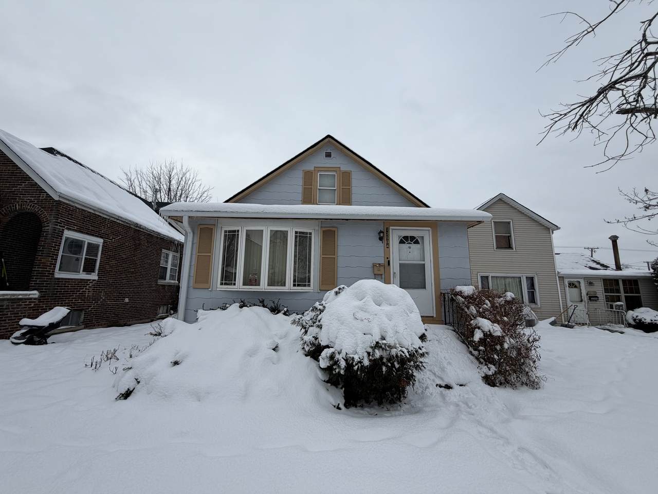 12504 Maple Avenue - Photo 1