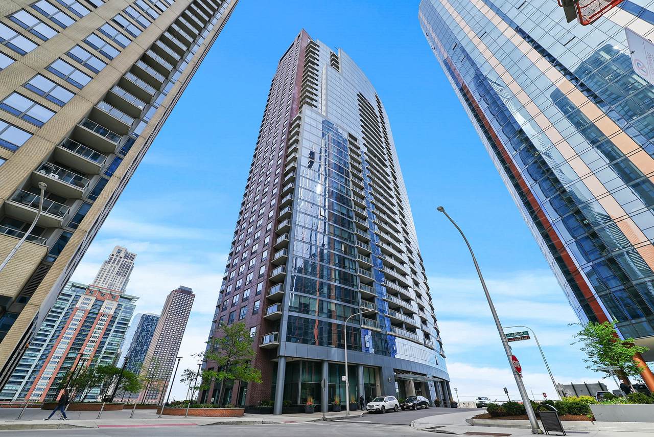 450 Waterside Drive - Photo 1