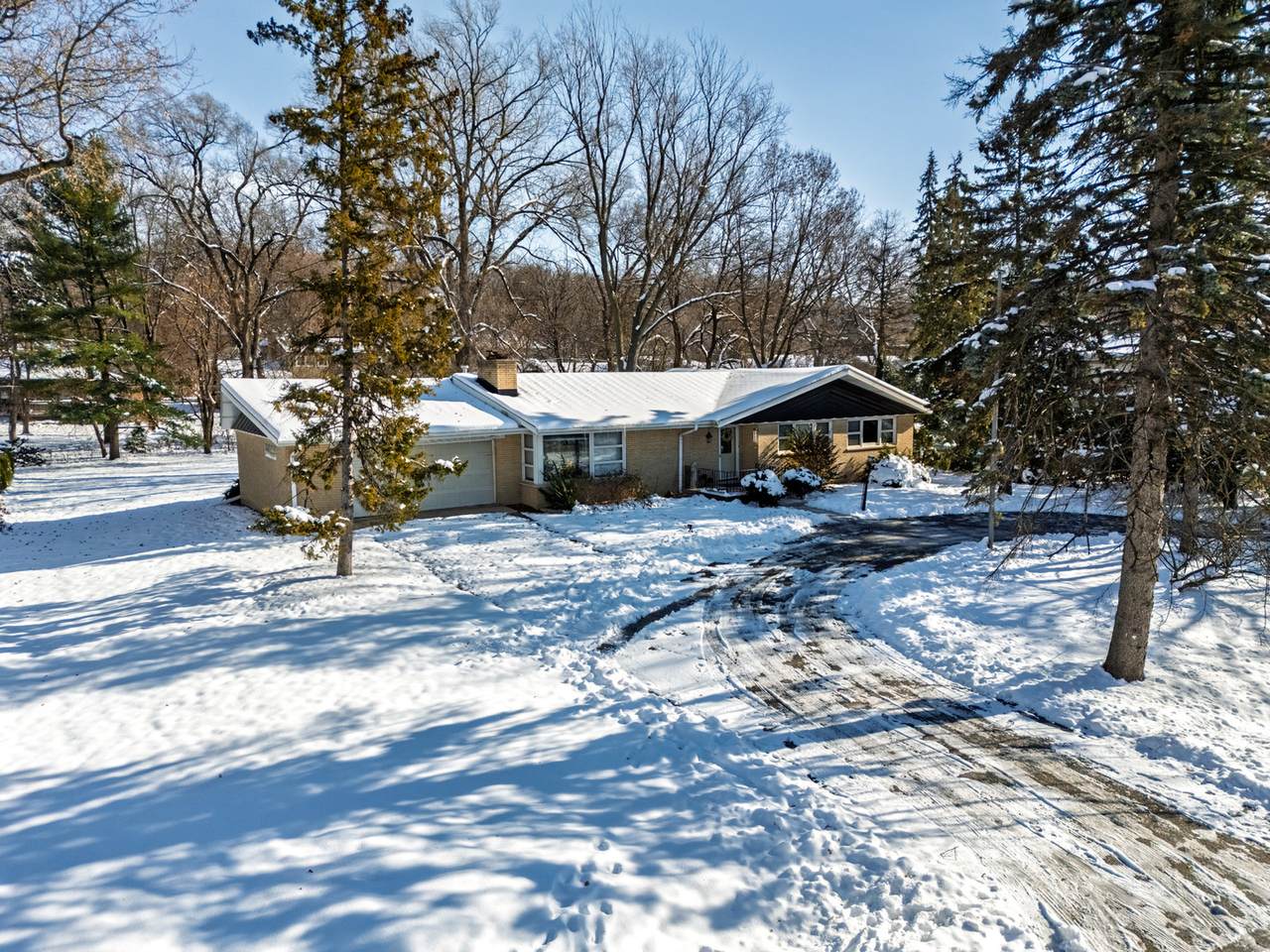 6325 Keokuk Road - Photo 1