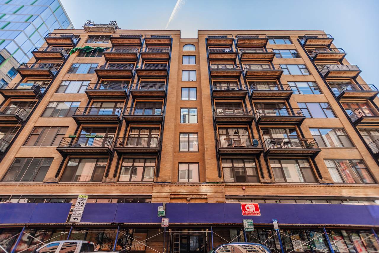 625 Jackson Boulevard - Photo 1