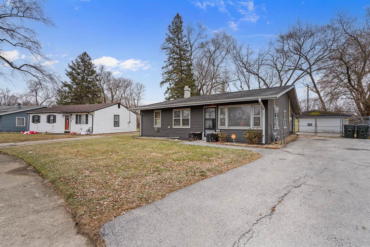 15319 Cherry Lane - Photo 1