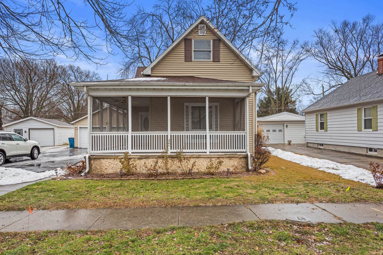 431 Independence Street - Photo 1