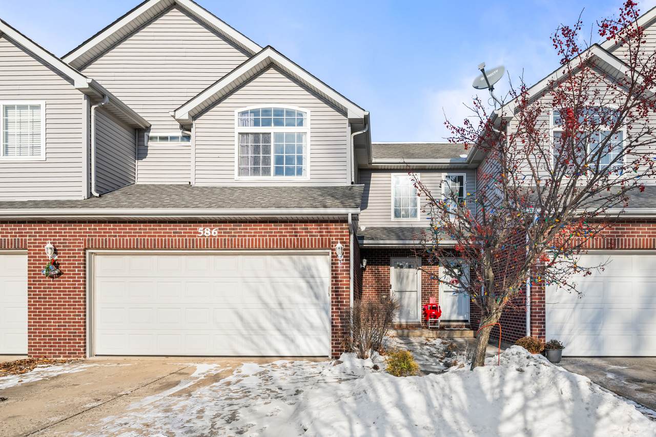 586 Boulder Drive - Photo 1