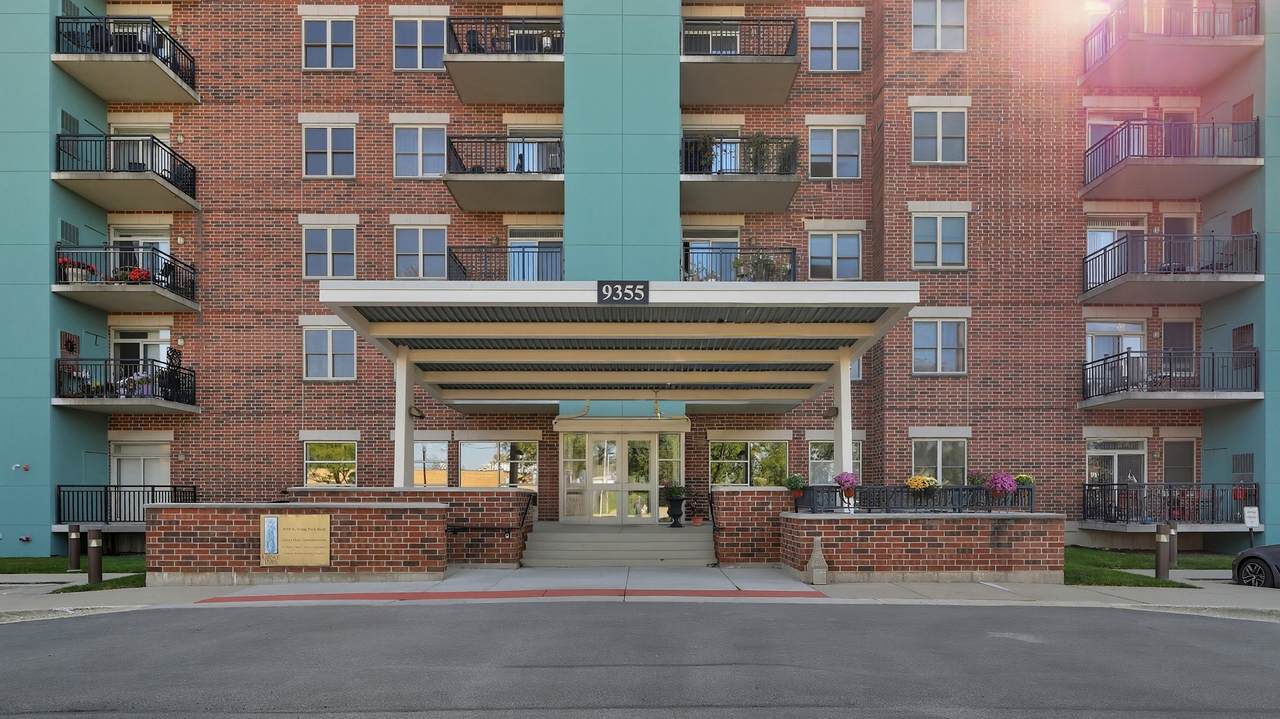 9355 Irving Park Road - Photo 1