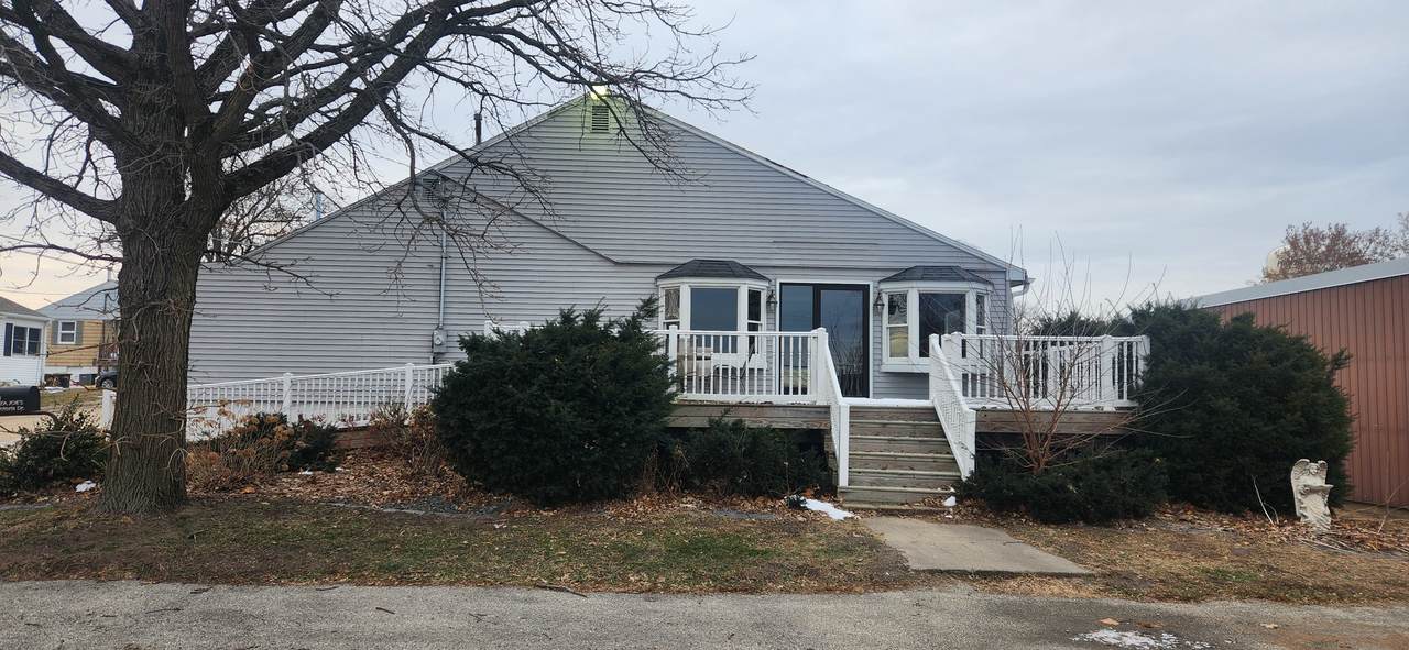 3 Victoria Drive - Photo 1