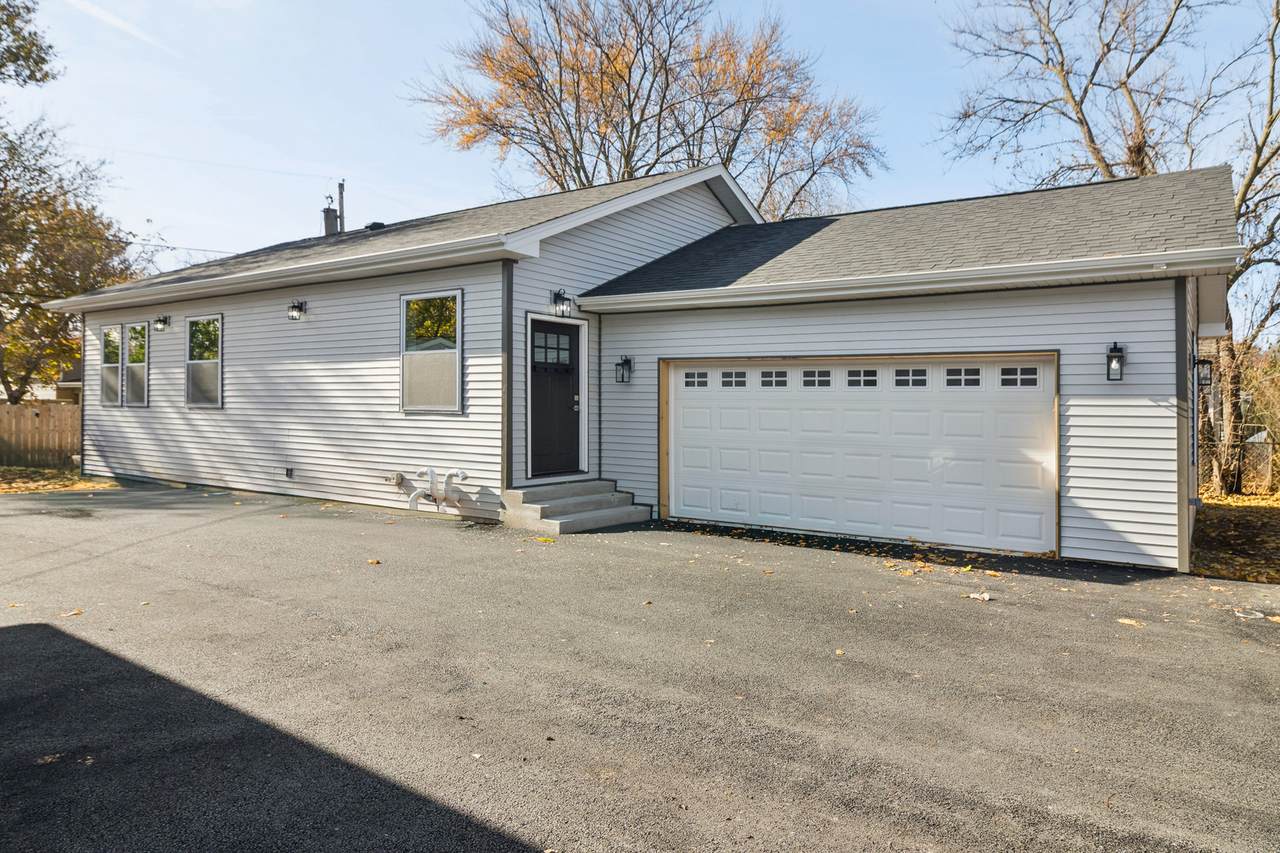 302 Hughes Avenue - Photo 1