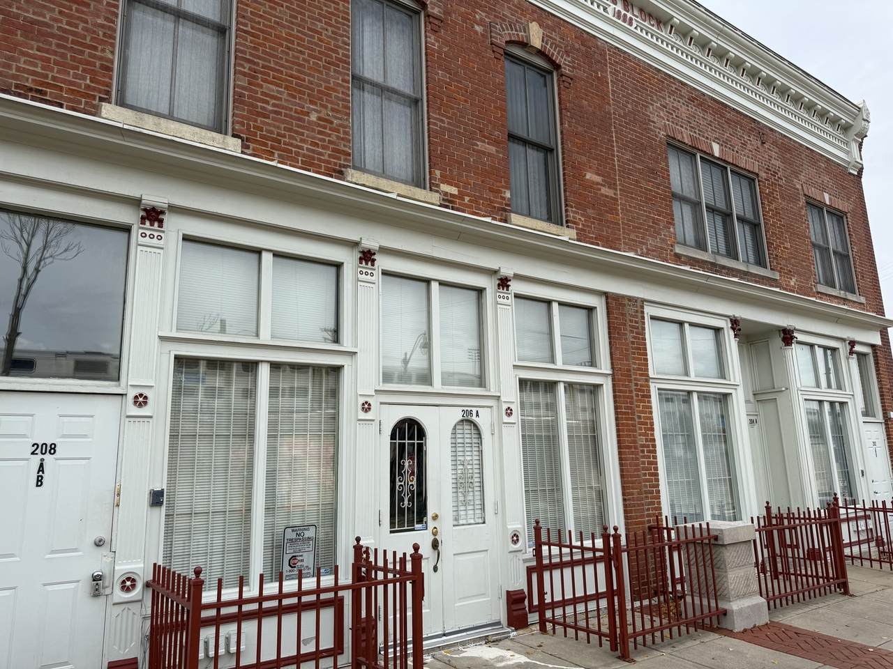 204 Washington Street - Photo 1