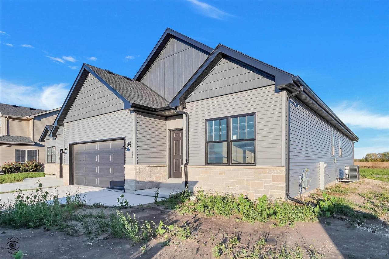 1165 Farmstone Drive - Photo 1