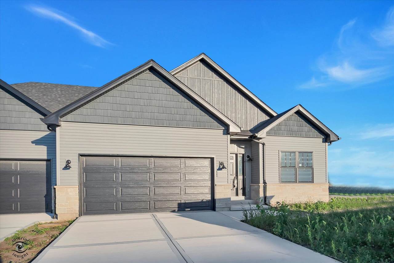 1195 S. Farmstone Drive - Photo 1