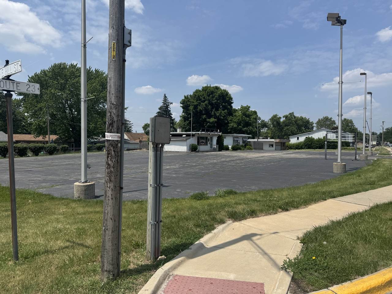 227 Sycamore Road - Photo 1