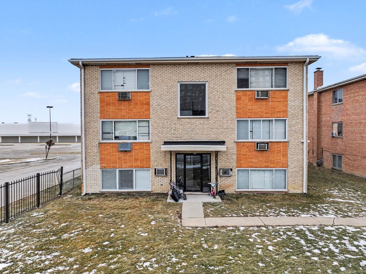 9602 Golf Terrace Street - Photo 1