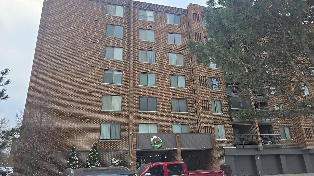 500 Park Avenue - Photo 1