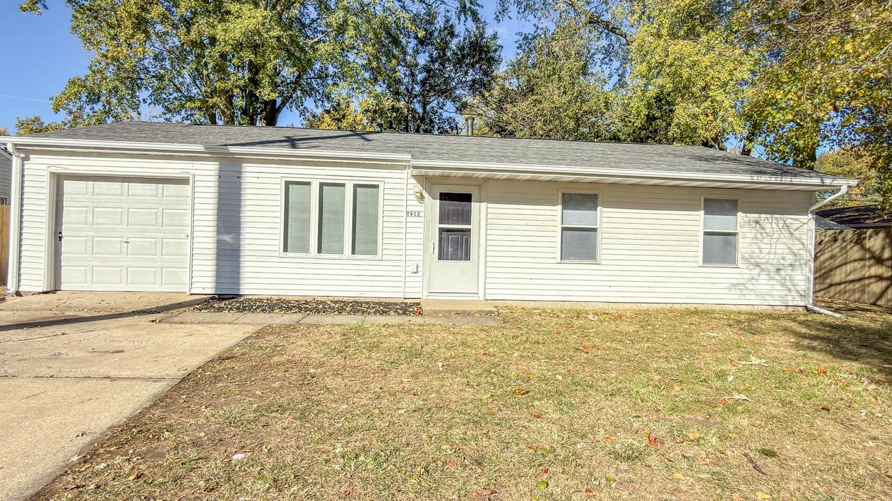 2612 Kirby Avenue - Photo 1