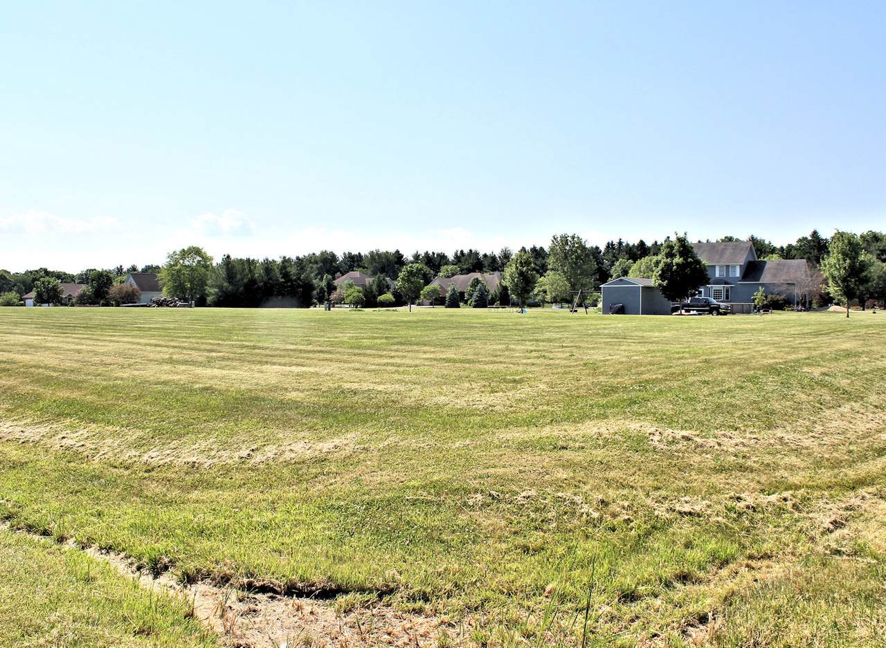 15582 Douglas Avenue - Photo 1