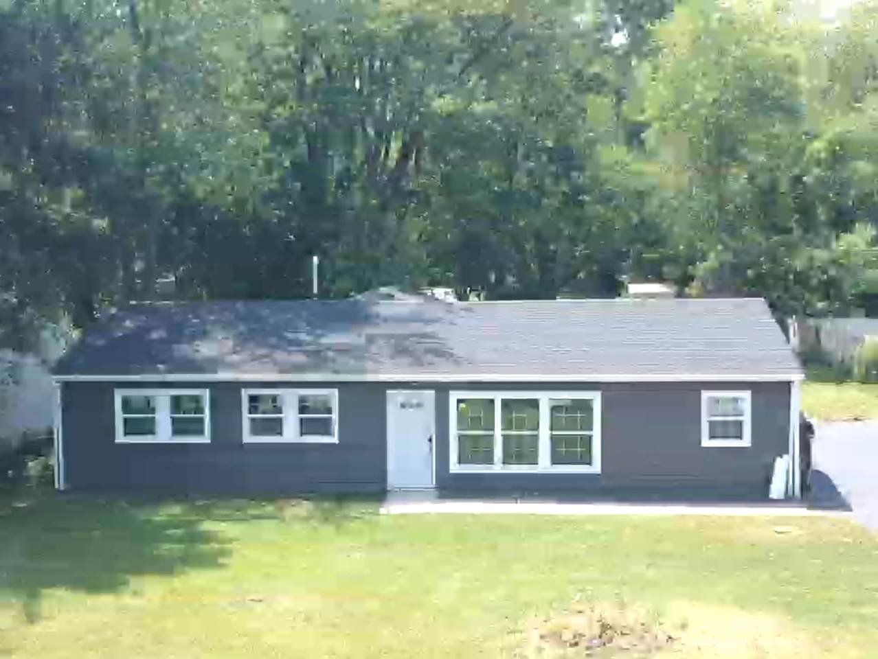 16110 Homan Avenue - Photo 1